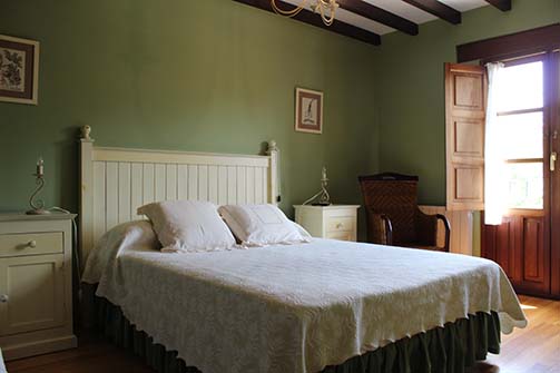 Habitación doble con baño